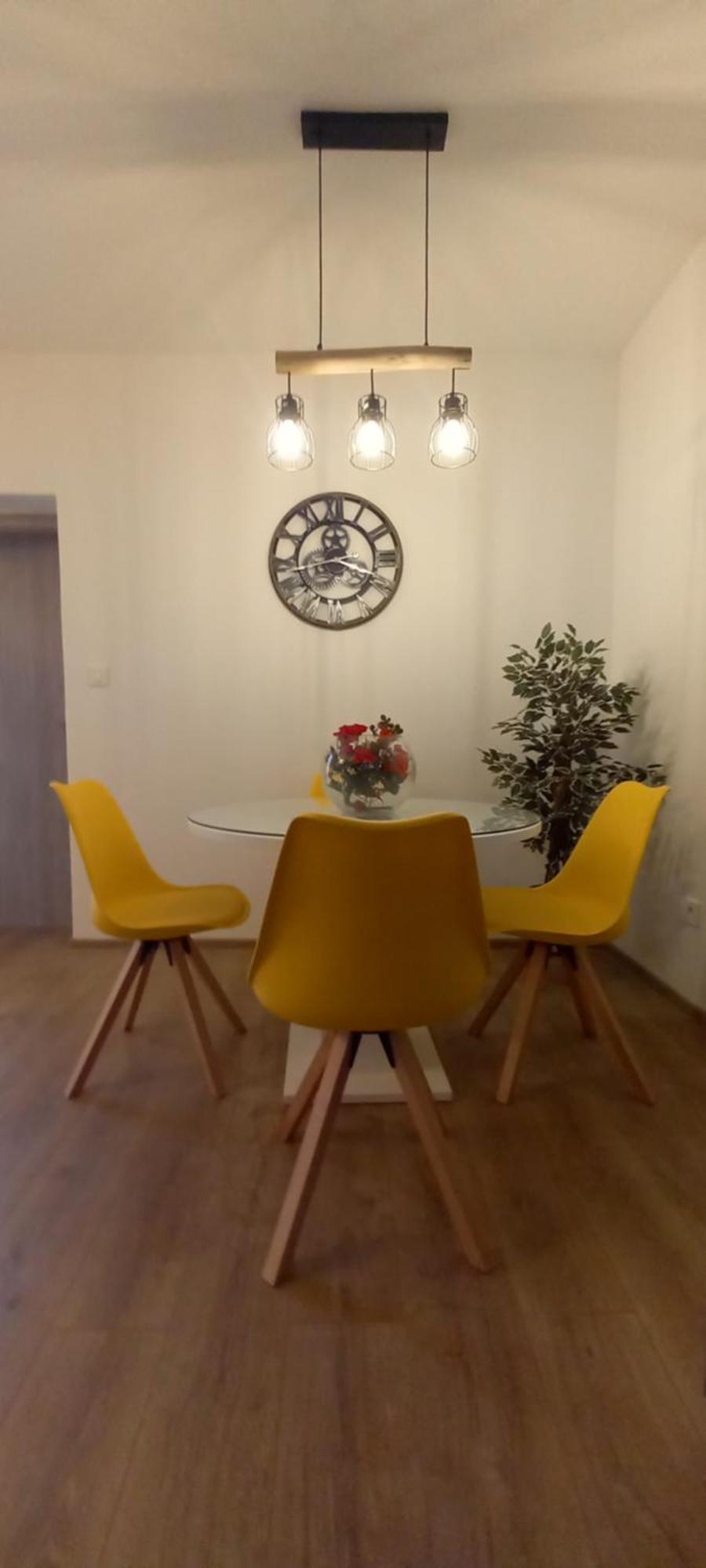Apartmani Omrcen Baška Voda Kamer foto